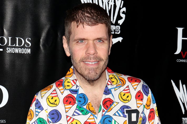 It Has Been Confirmed That Perez Hilton’s Children Were Present When It “Became Clear” That He Was “Experiencing A Severe Mental Health Crisis And Harming Himself” — image 14