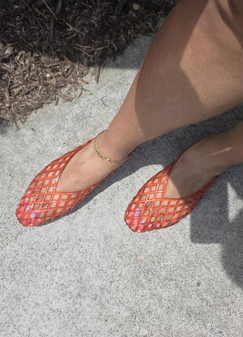 17 Chic Ballet Flats That Are Actually Comfortable Enough To Walk In — image 11