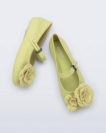17 Chic Ballet Flats That Are Actually Comfortable Enough To Walk In — image 16