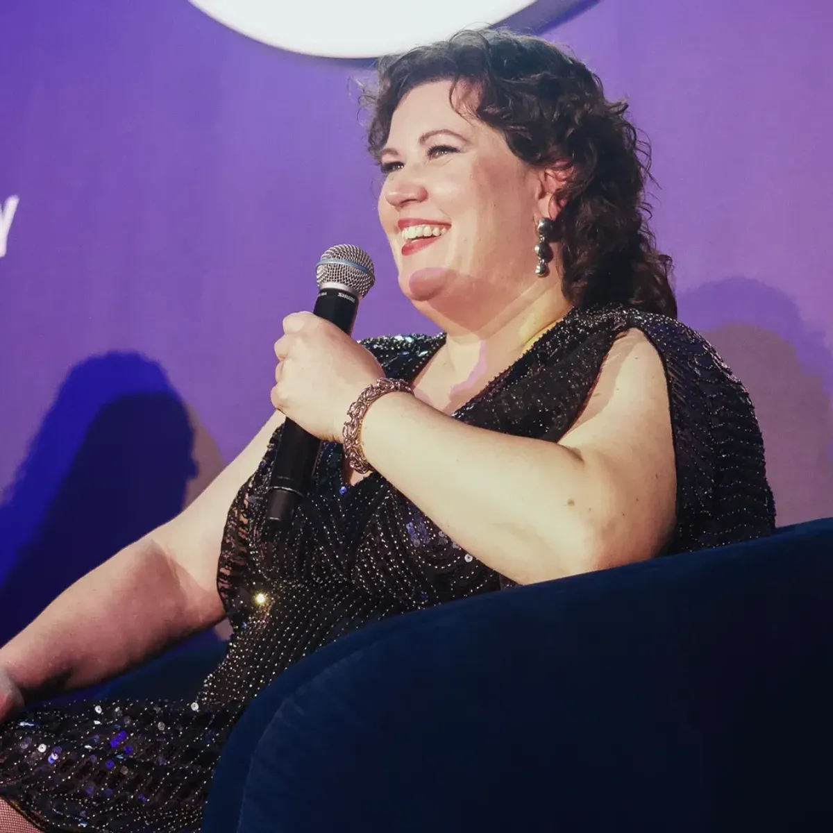 'Heated Rivalry' Author Rachel Reid Donates $300k to Help N.-S. Libraries — image 2