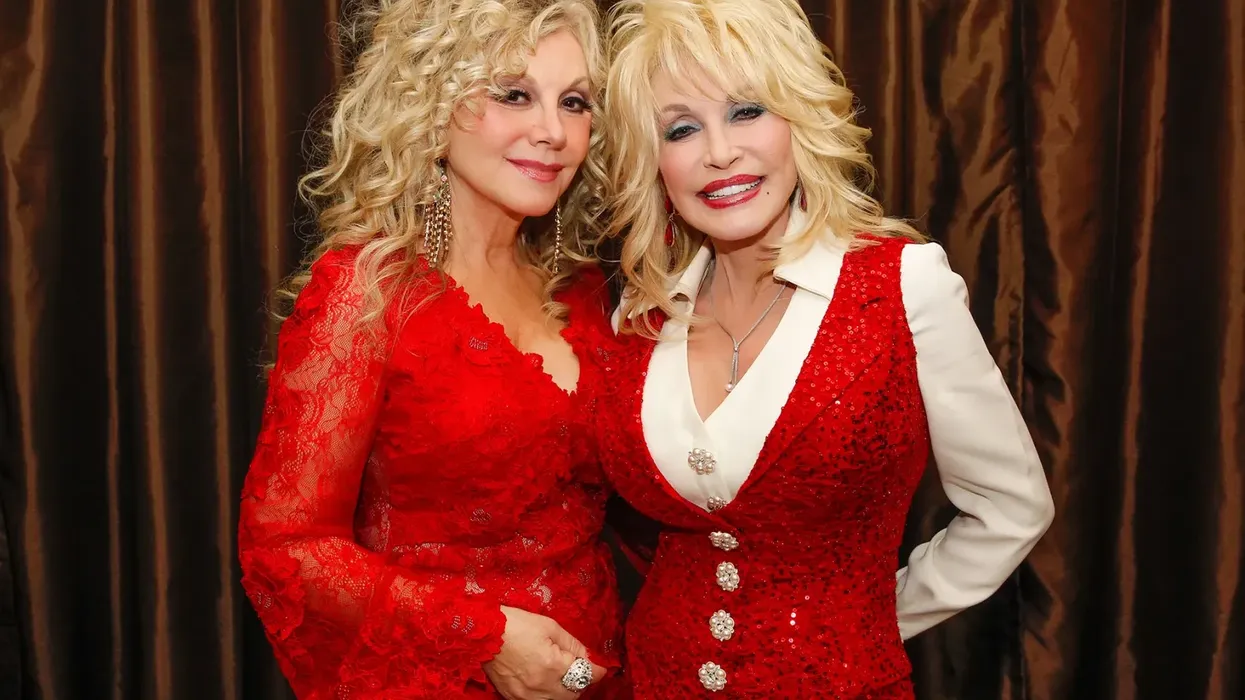 Dolly Parton’s Sister Stella Honors Singer: ‘Dolly Loved the World and Everyone in It’ — image 4