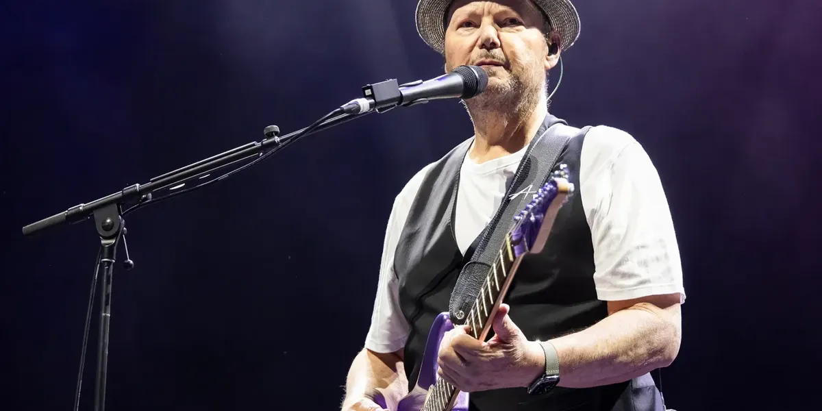 Christopher Cross Uses Canada Stage to Blast Trump, Jokes About Getting â€˜Ejectedâ€™ From America