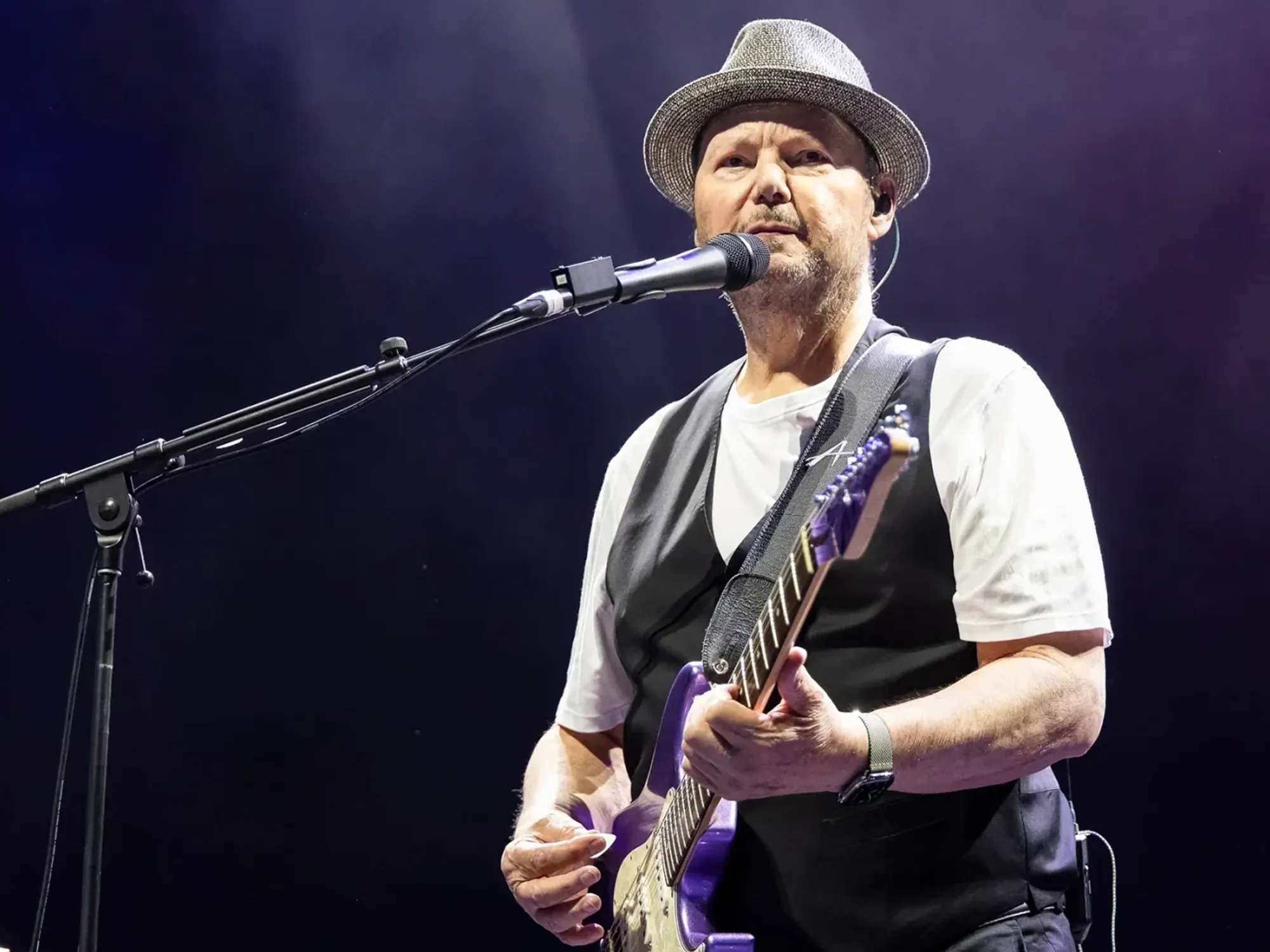 Christopher Cross Uses Canada Stage to Blast Trump, Jokes About Getting ‘Ejected’ From America — image 3