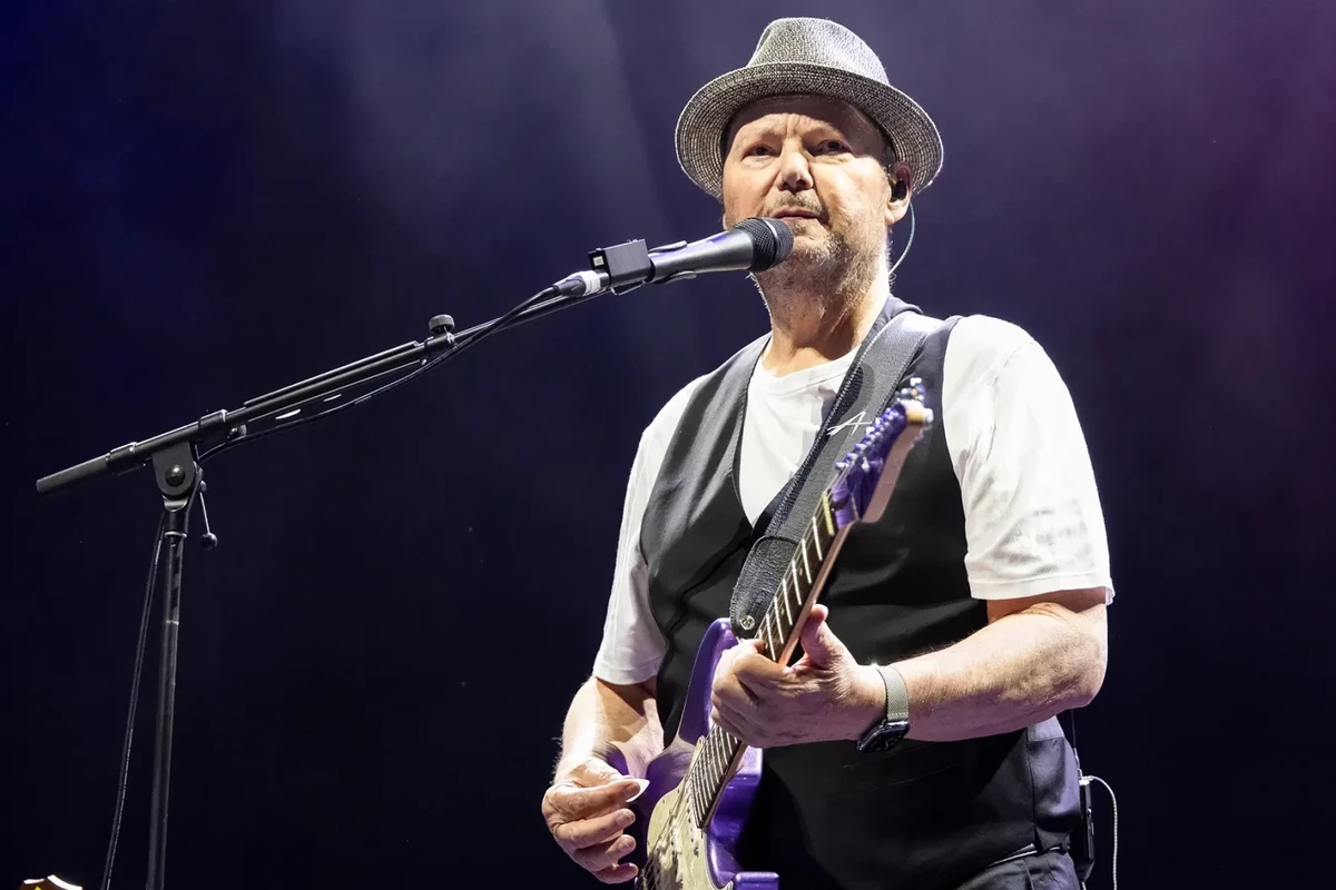 Christopher Cross Uses Canada Stage to Blast Trump, Jokes About Getting ‘Ejected’ From America — image 6